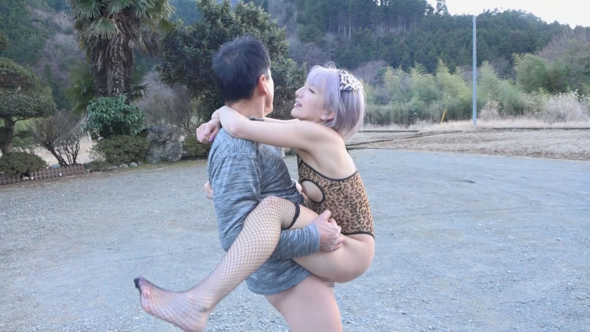 危険卍野外露出ごっくん鬼行 生意気ちびギャル ちゃんみお 画像15