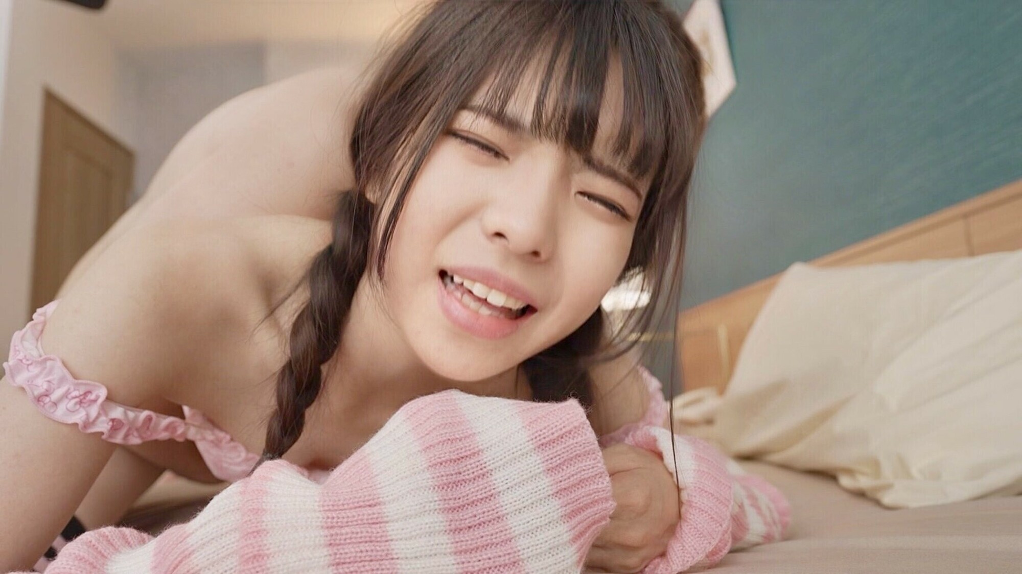 夢見る美少女を騙し生ハメ!?極悪面接!細身でつるぺた発育途中の元気娘の・・・ぷりけつぷりまんイタダキますっ!オトナ肉棒で子宮突き上げピストン!気持ち良さに抵抗できず悶絶崩壊ヌルヌル膣奥挿入で生中出し! 12枚目