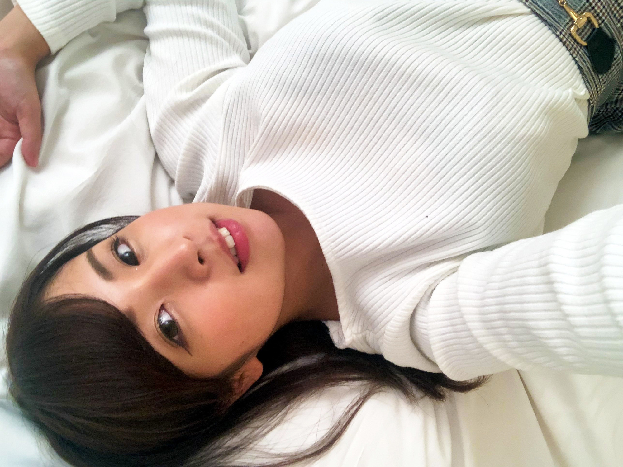 あなたよりエッチな知り合いを紹介してください!BEST スケベな子の友達はヤリマンのハズ!誰が見ても何度ヤってもエロい“すべらない女子”をハメ倒す! 16名300分 画像16