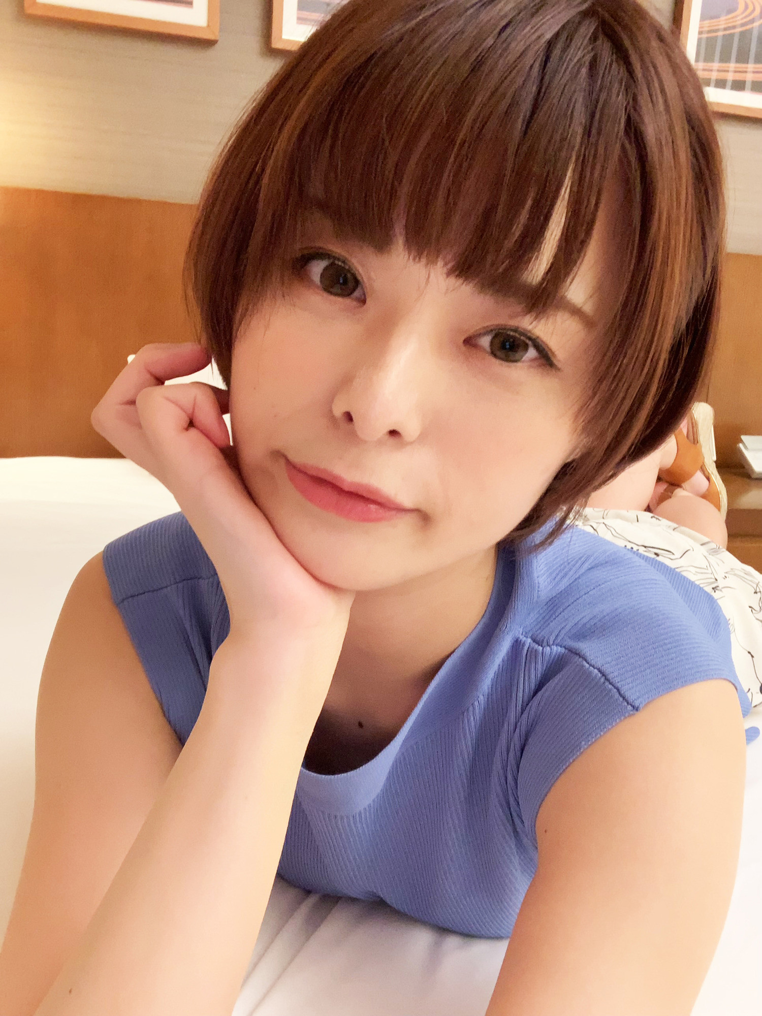 あなたよりエッチな知り合いを紹介してください!BEST スケベな子の友達はヤリマンのハズ!誰が見ても何度ヤってもエロい“すべらない女子”をハメ倒す! 16名300分 画像19