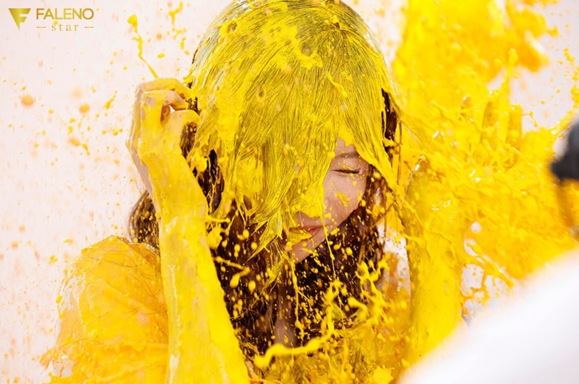 天使もえ 引退記念作品 「カラフル」 画像1