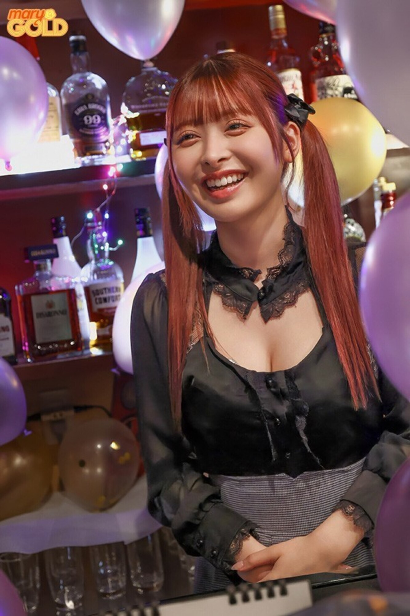 おねだりの天才! 都内で働く可愛すぎる超人気コンカフェ嬢が奇跡のAV出演! 何度もおねだりされて合計7発! AV DEBUT 瀧本くるみ 1枚目