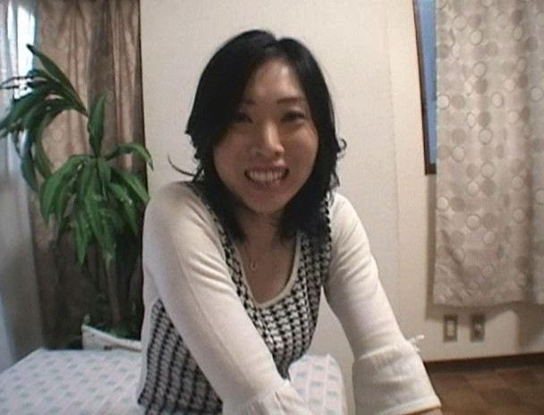 隣りの奥さんはさせ上手 坂上えりか 画像1