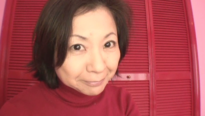 初撮り五十路だ!美乳も弾けてウォウォ!! 江原あけみ 画像1