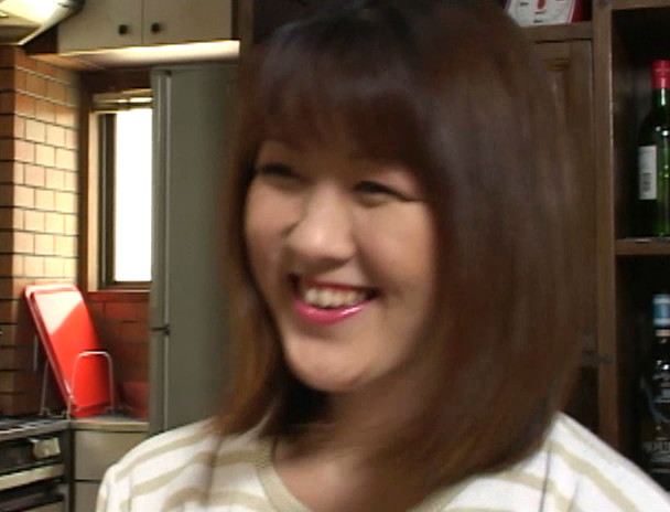 三十路だよ 潮吹き痙攣 巨乳の妻(おんな)たち 画像1