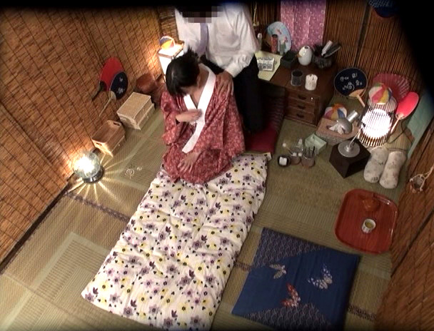 潜入!!人妻専門耳かき店03 画像19
