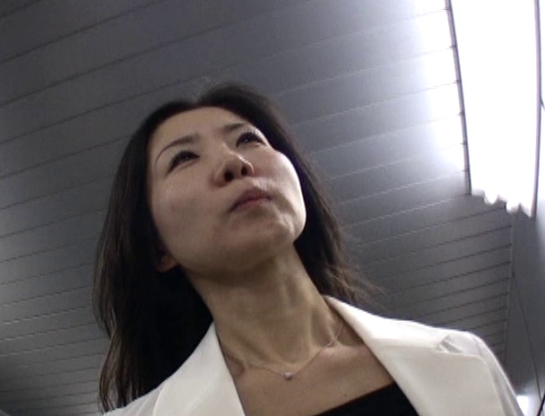 密着生撮り 人妻不倫旅行 #090 画像1