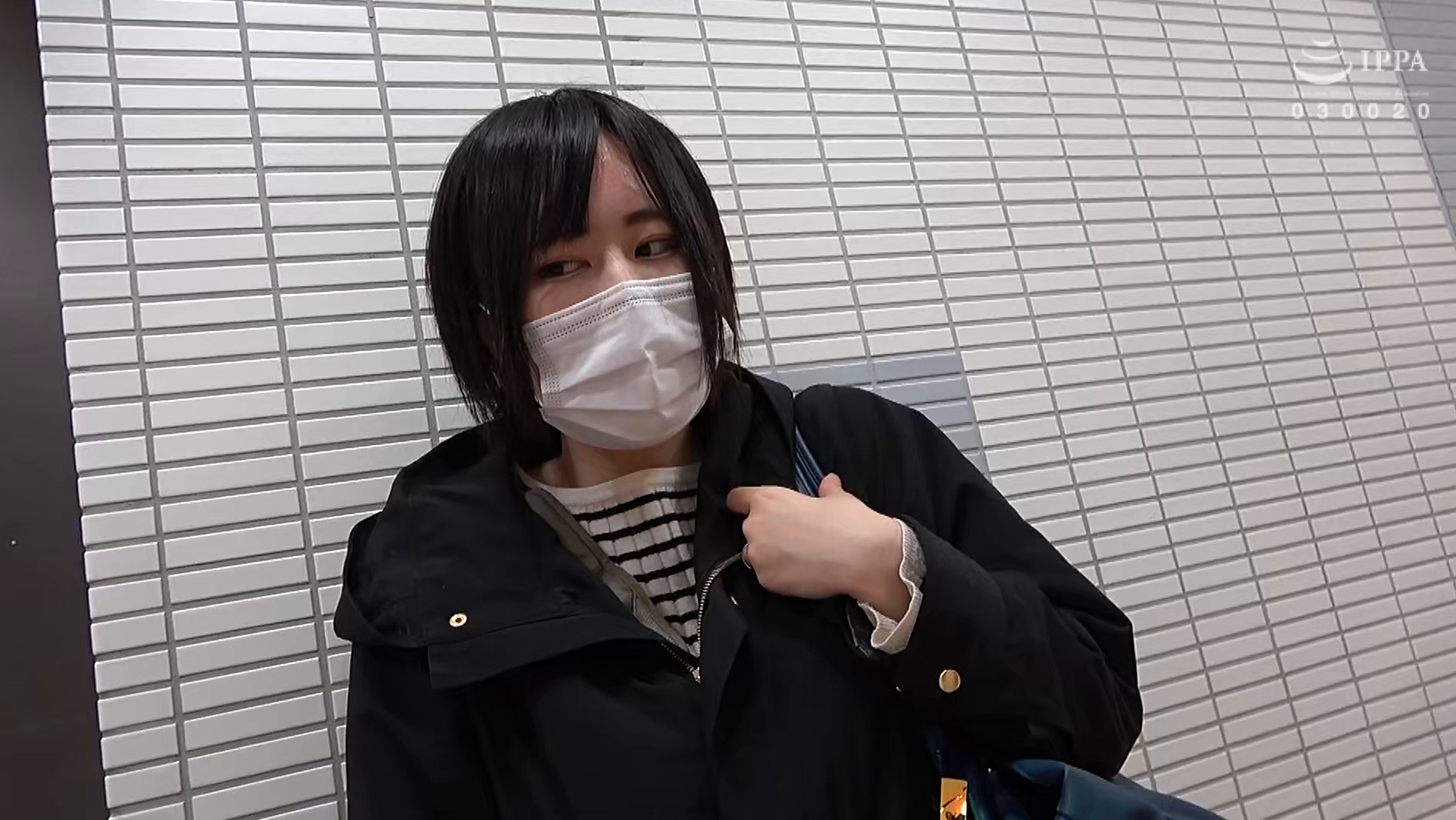 NTR人妻四人旅 夫ではない男に股を開いた人妻たちのその後―。 SIDE B 画像1