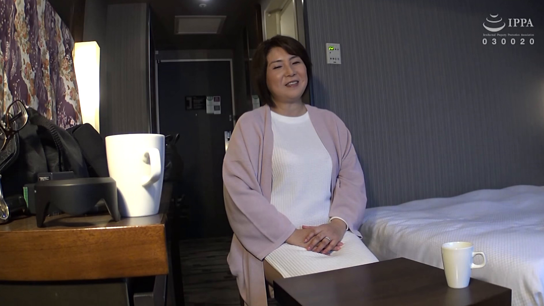 熟女妻面接ハメ撮り 監督・高橋浩一特別編集版 Selection.03