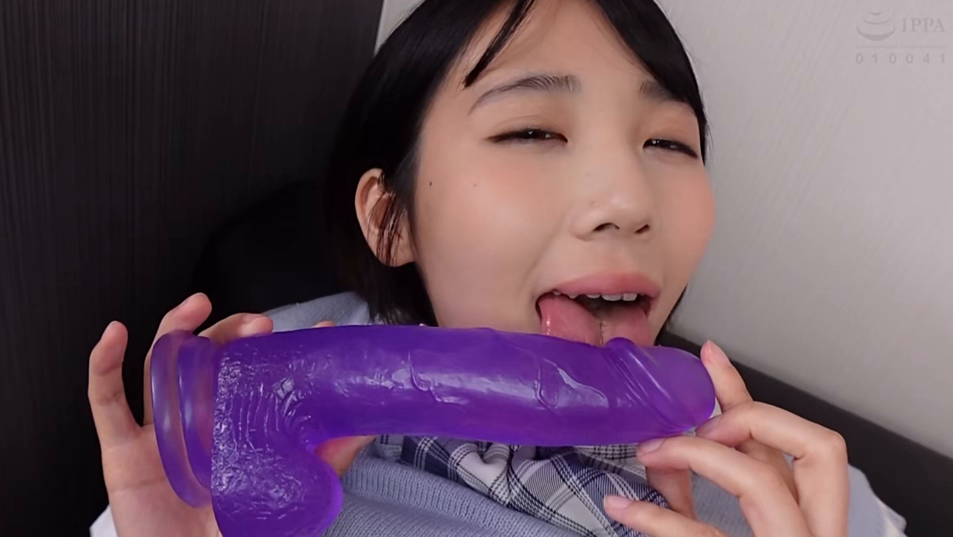 ヌレ濡れおま●こ激ズボッ!美少女限定 激イキディルドオナニー4時間 画像21