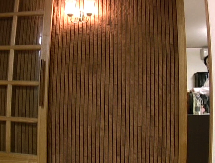 欲求不満の人妻と母親の愛情を知らない青年のSEX 町村小夜子 画像5