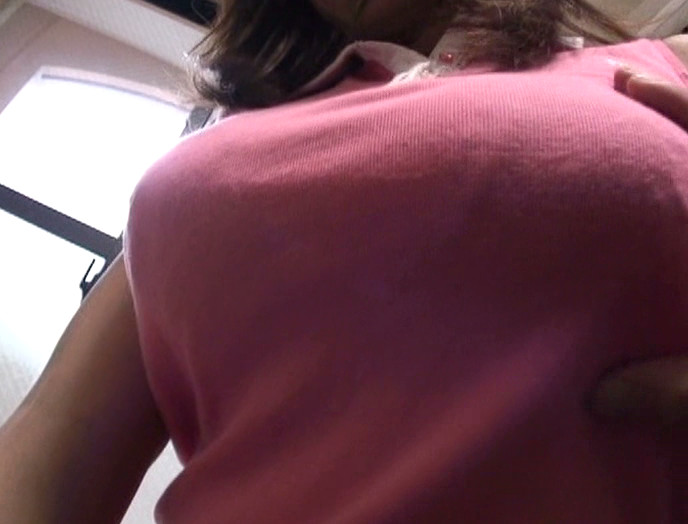 着衣してても爆乳っぷりがスゴ過ぎる女 画像10