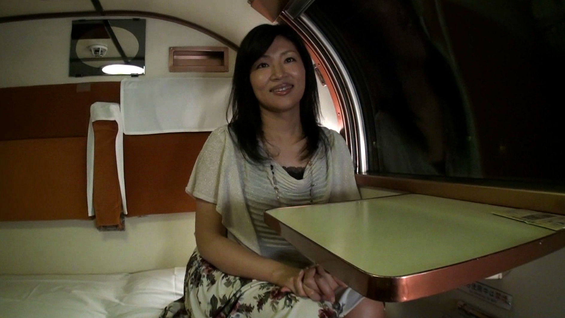 寝台列車の不倫旅 真矢恭子 画像2