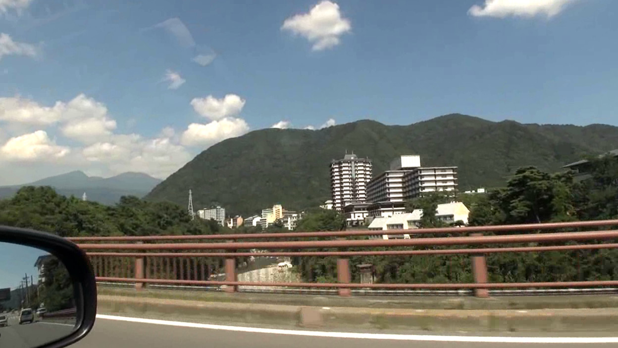 人妻恥悦旅行 椎名ゆな 画像9