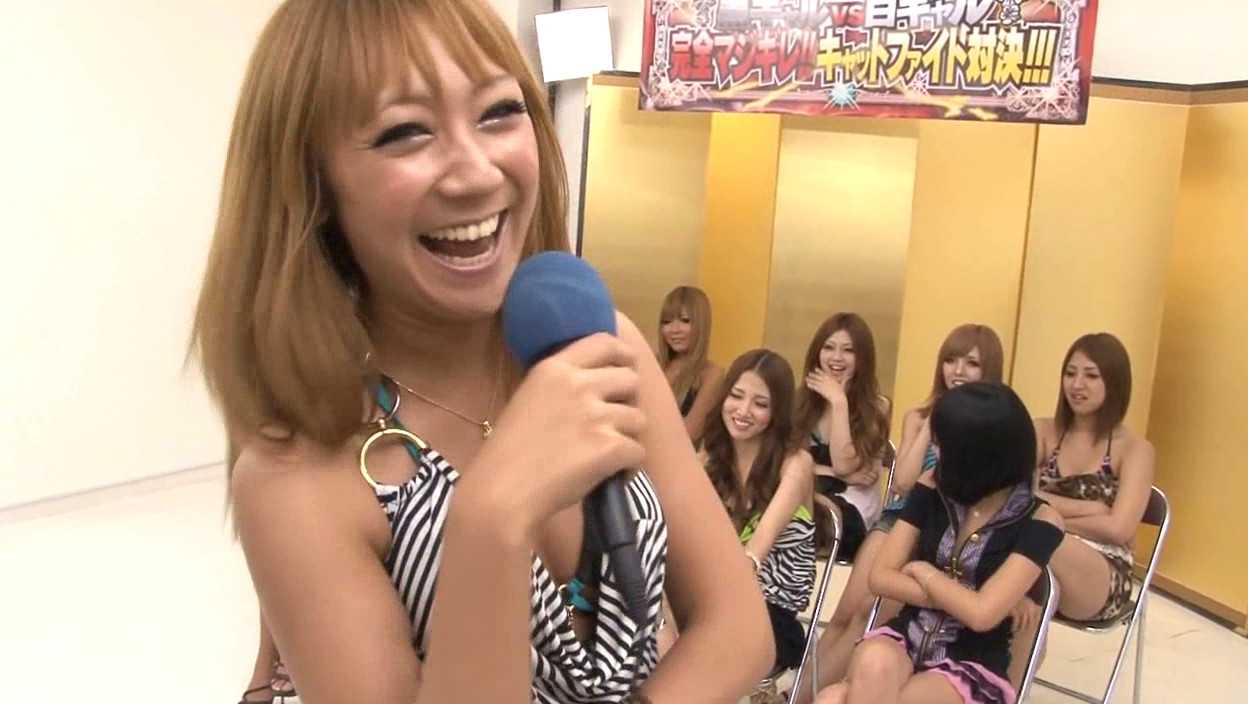 最強白ギャル伝説 友田彩也香プレミアムBEST 画像7