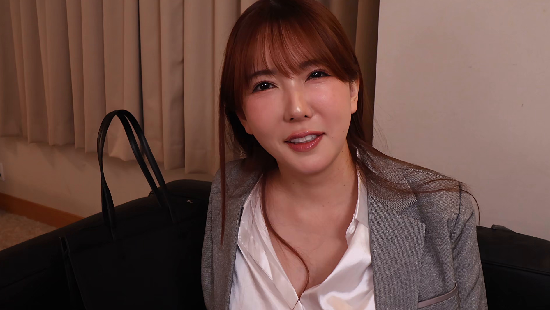 誘惑Sweet Room 夫も知らない結衣 波多野結衣 1枚目