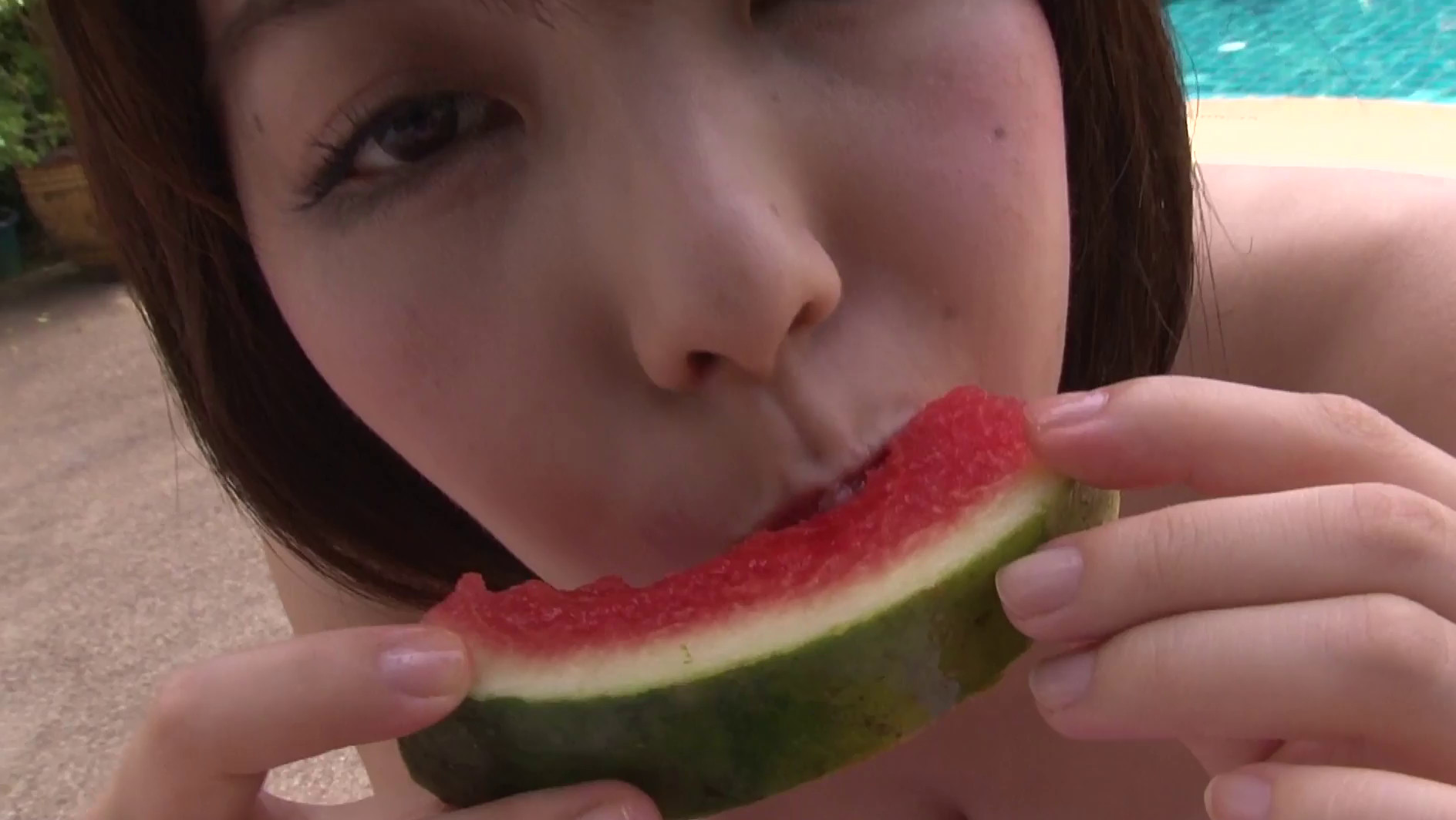 揺れる肢体 白川卯奈 画像8