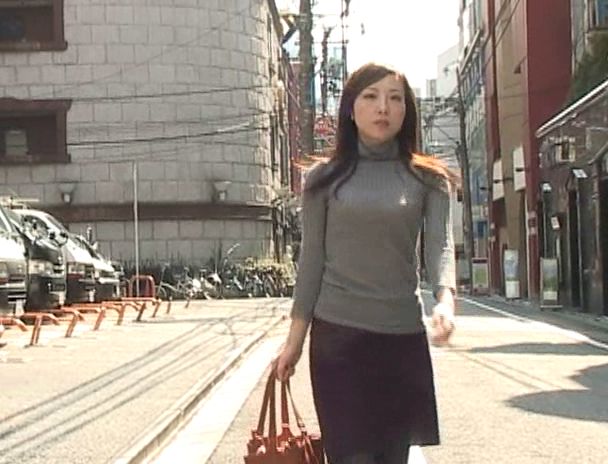 S級人妻ナンパ 中出し10人4時間 画像10