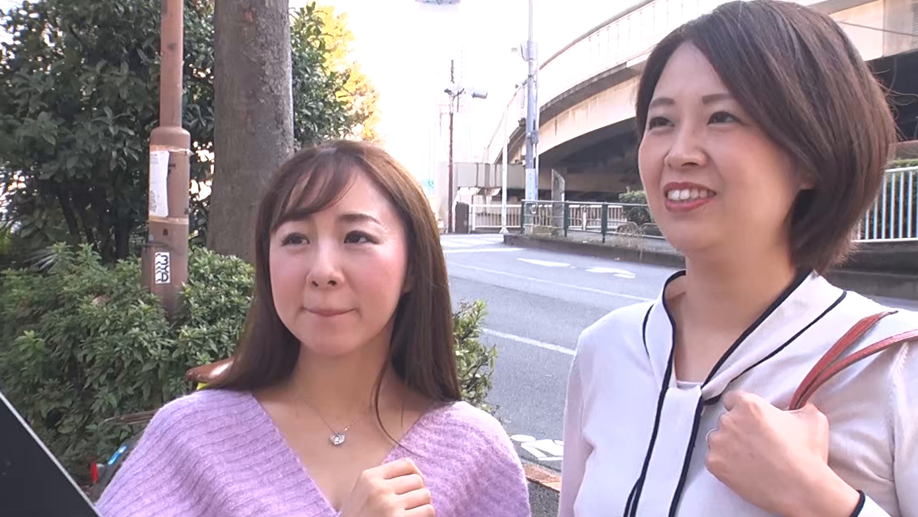 素人ナンパ中出し!!美熟女姉妹編 4 画像15
