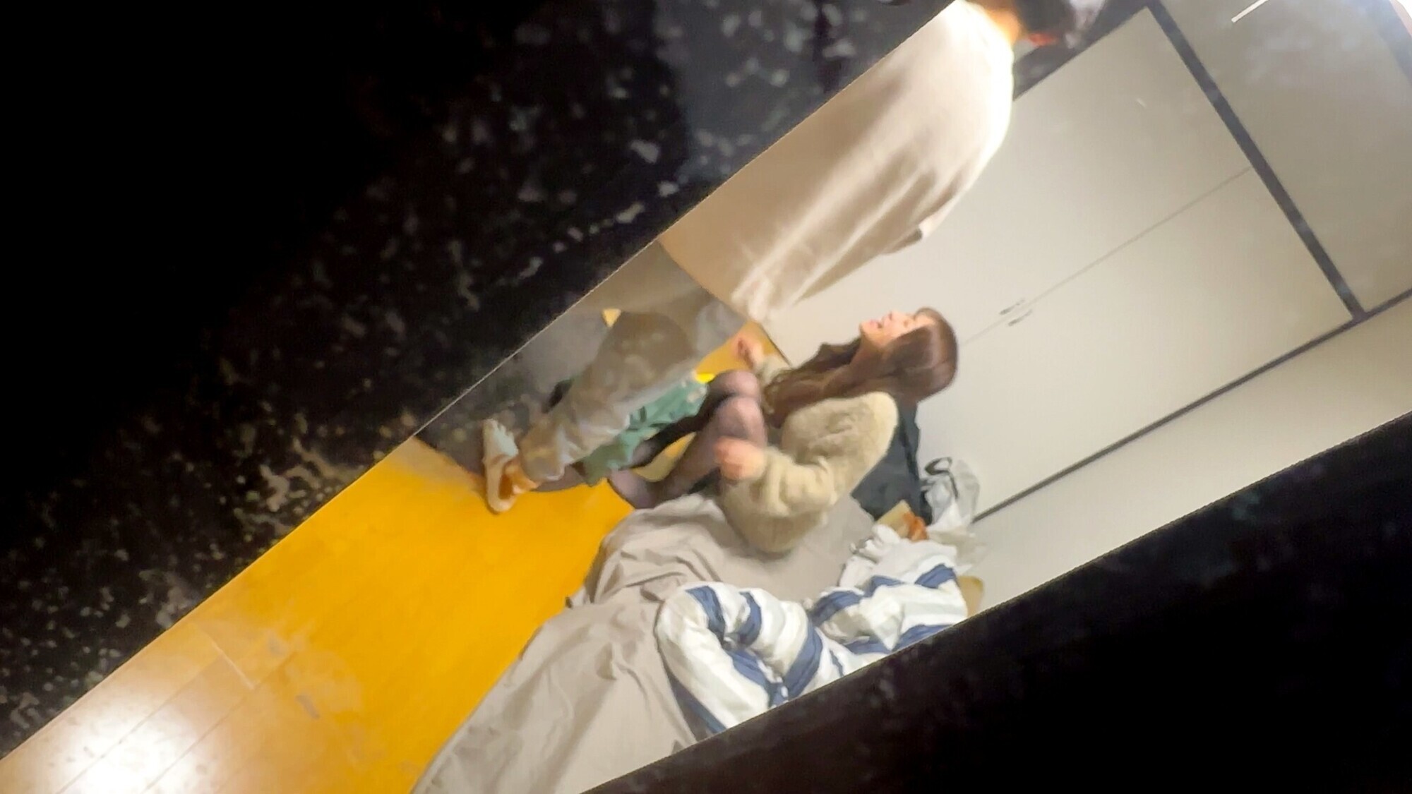 S区爆乳美ボディお姉さん 画像3