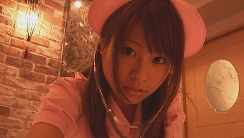 純真ナース 莉々 画像1