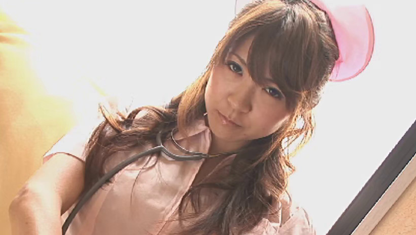 純真ナース 有村亜加里 1枚目