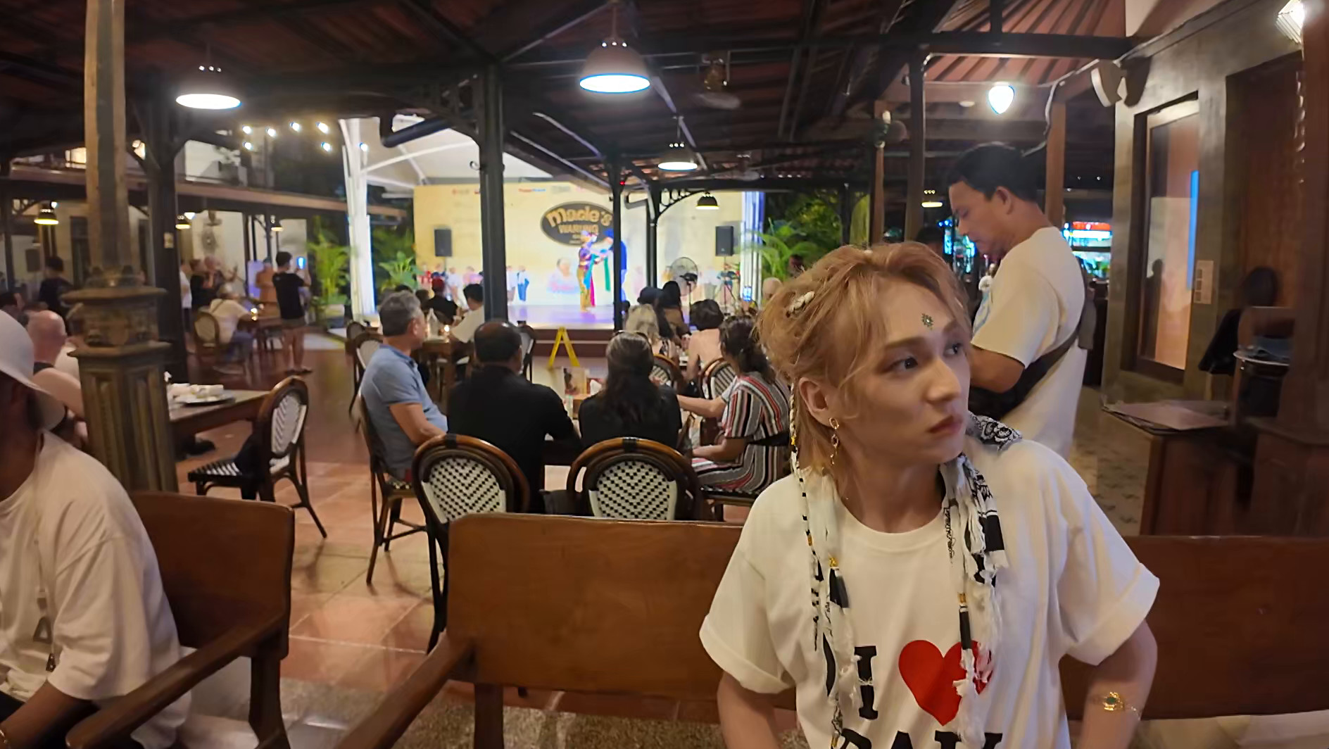 Bali Vibes「感謝」 ~トゥリマカシーを言わない猿はバナナ没収!~ 宮崎湧 9枚目