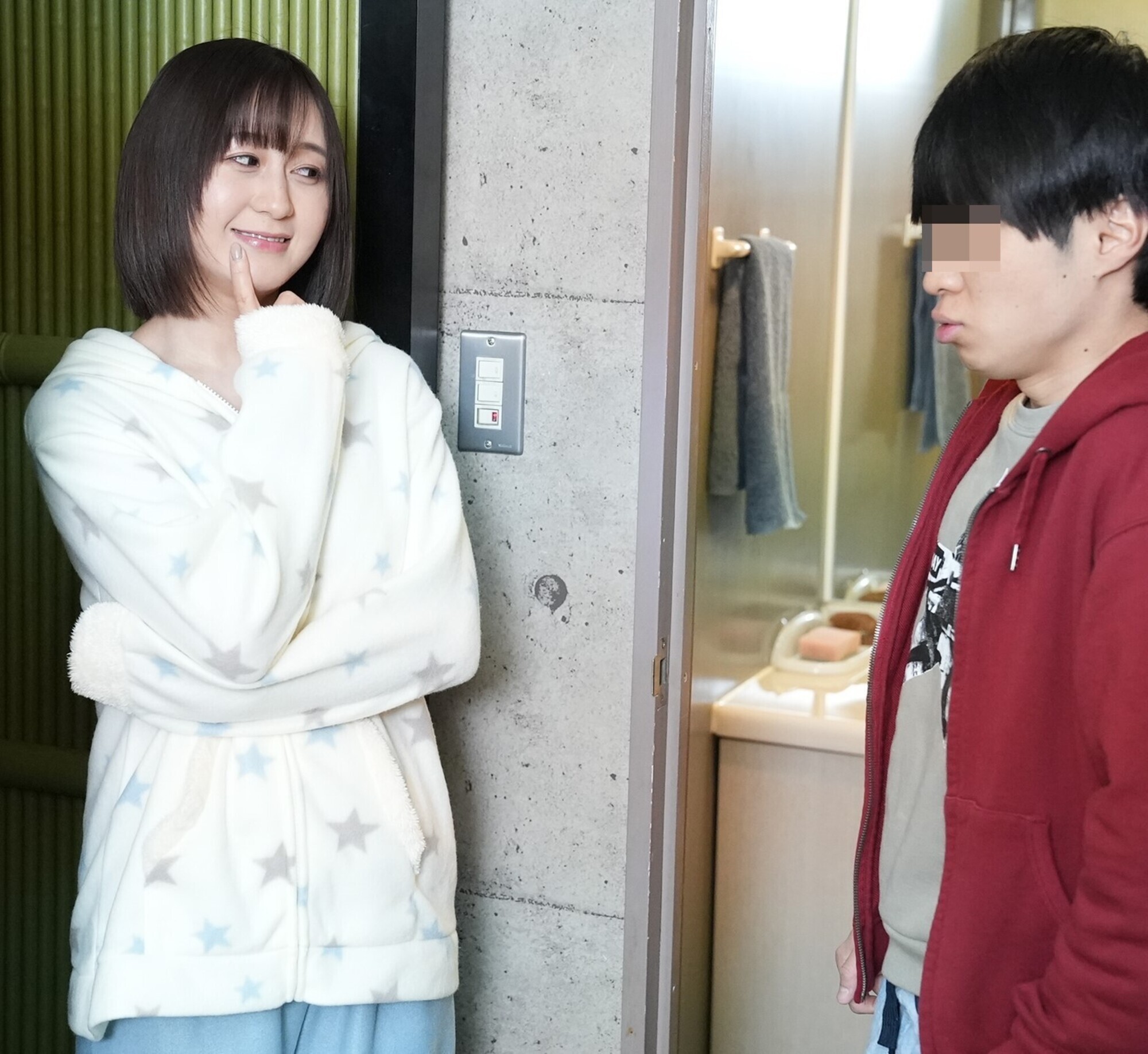 温泉旅行でボインに成長した親戚のお姉ちゃんとお風呂で二人っきり!洗いっこがいつのまにかハメっこに! もあちゃん 画像1
