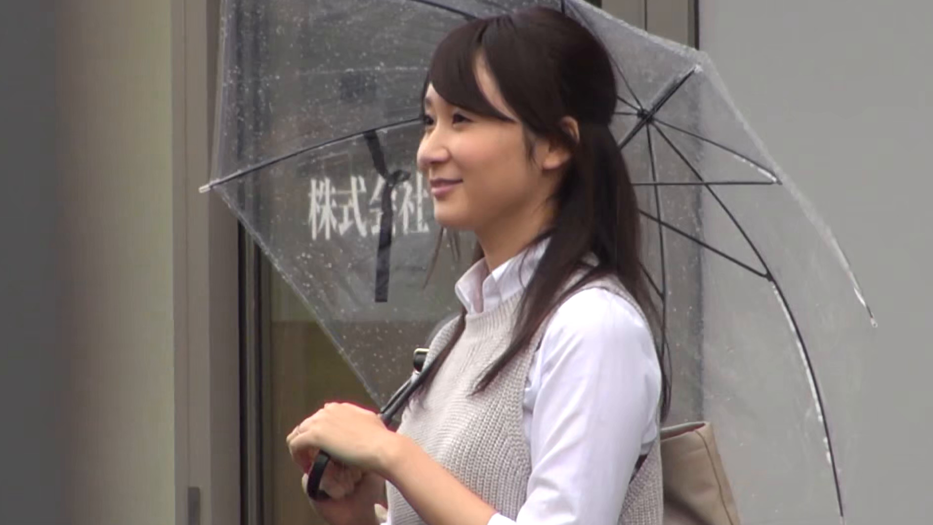 ハメて撮るかこっそり撮るか 葵 1 画像1