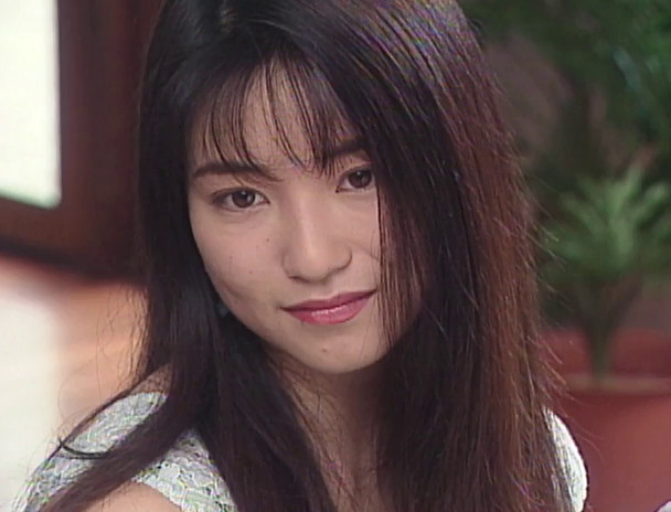 すましておもらし 小室友里 画像14