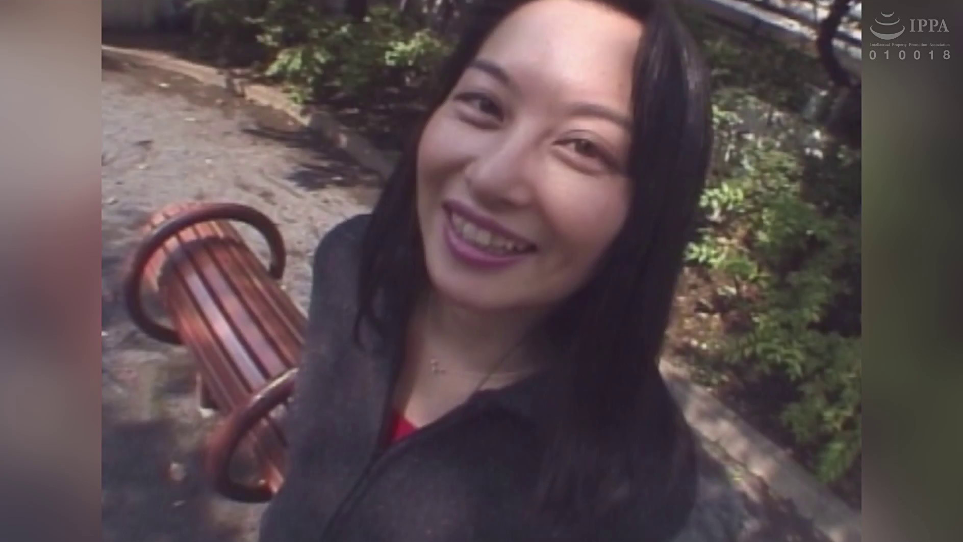 熟れた女10人 人妻が超スケベになったり発情した素人が暴走したり SEX生ライブ!! 画像8