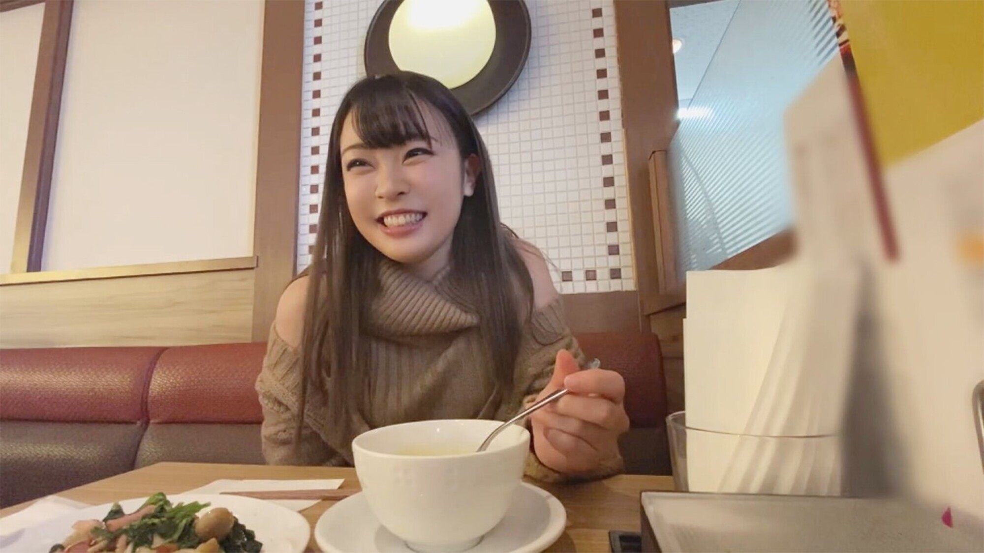 俺は中年サラリーマンのおっさんですがこうしてセフレと遊んでます ヤリまくってます！！