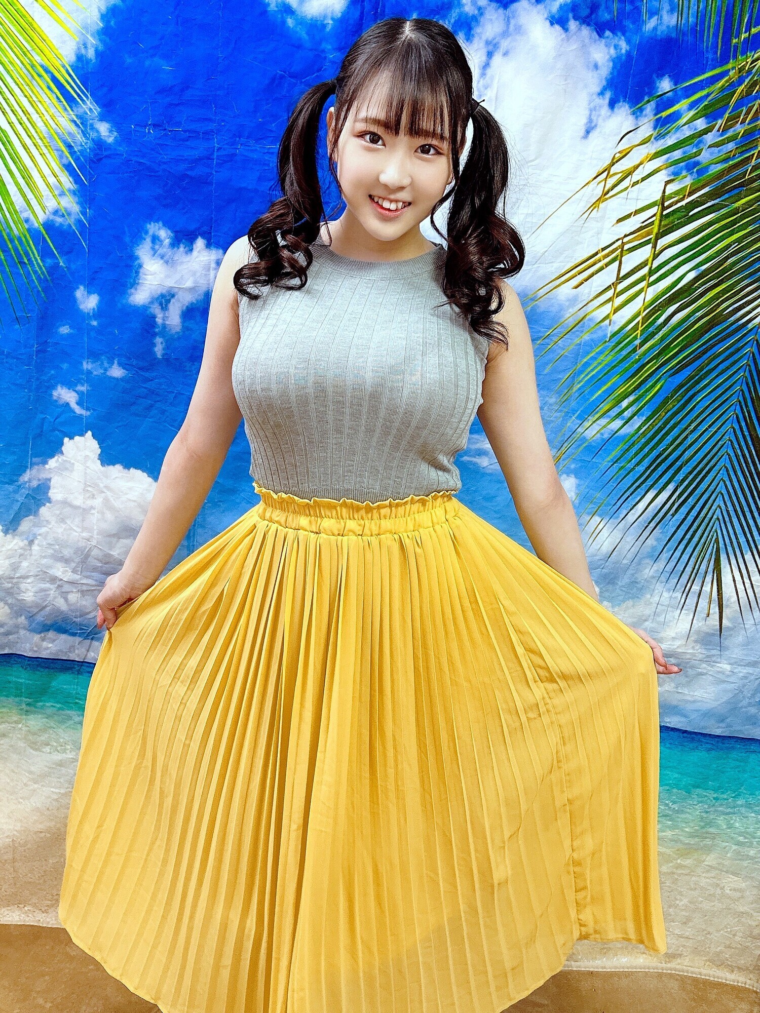 素人パンチラ in 自宅で個人撮影会 vol.87 素人モデル美女4名 新しい年を祝うおめでたい新春コスプレ!昇り龍の様に天高く舞い上がる超絶エロコスプレ! 画像6
