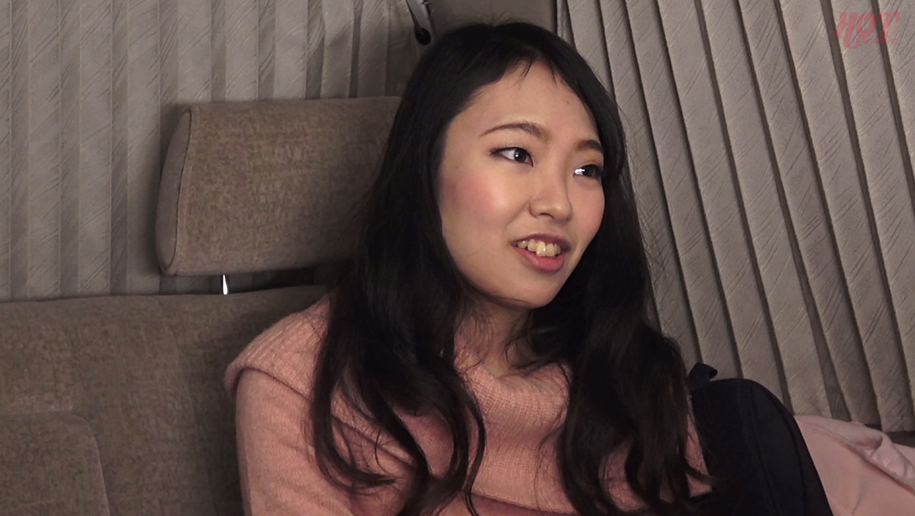 若者のセックス離れって本当！？街で見かけた一般の男女に謝礼でキスのお願い！その後二人っきりにさせたら謝礼なしで進展はあるのか！？