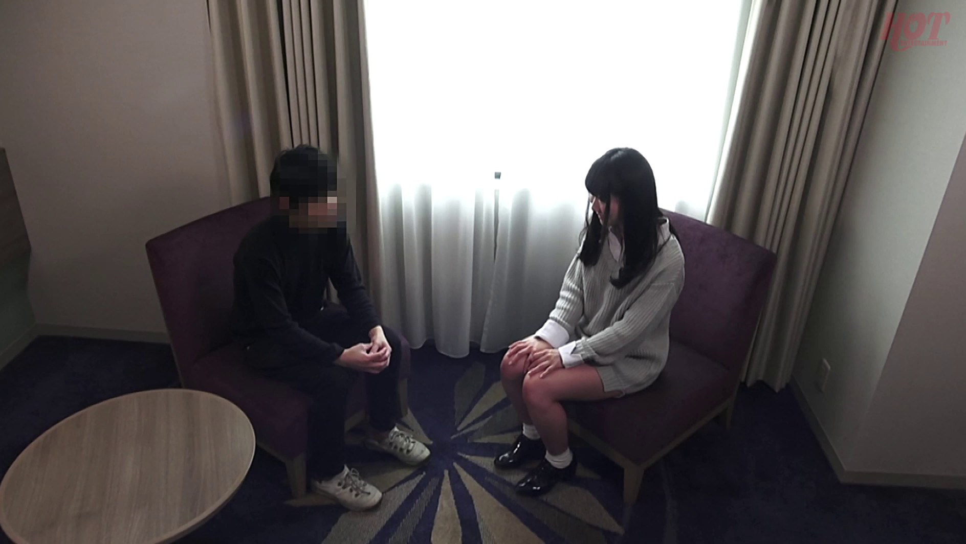 若者のセックス離れって本当!?街で見かけた一般の男女に謝礼でキスのお願い!その後二人っきりにさせたら謝礼なしで進展はあるのか!? 2 画像13