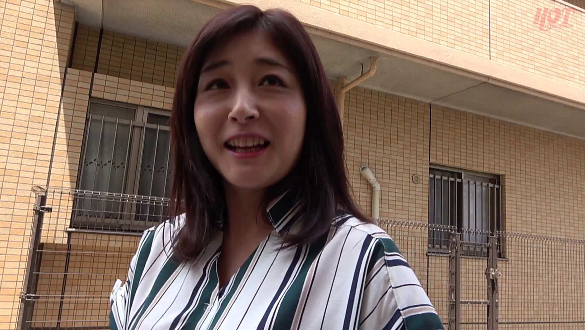 熟女のご自宅訪問 夫の居ぬ間に自宅寝室で不倫性交 2 画像8