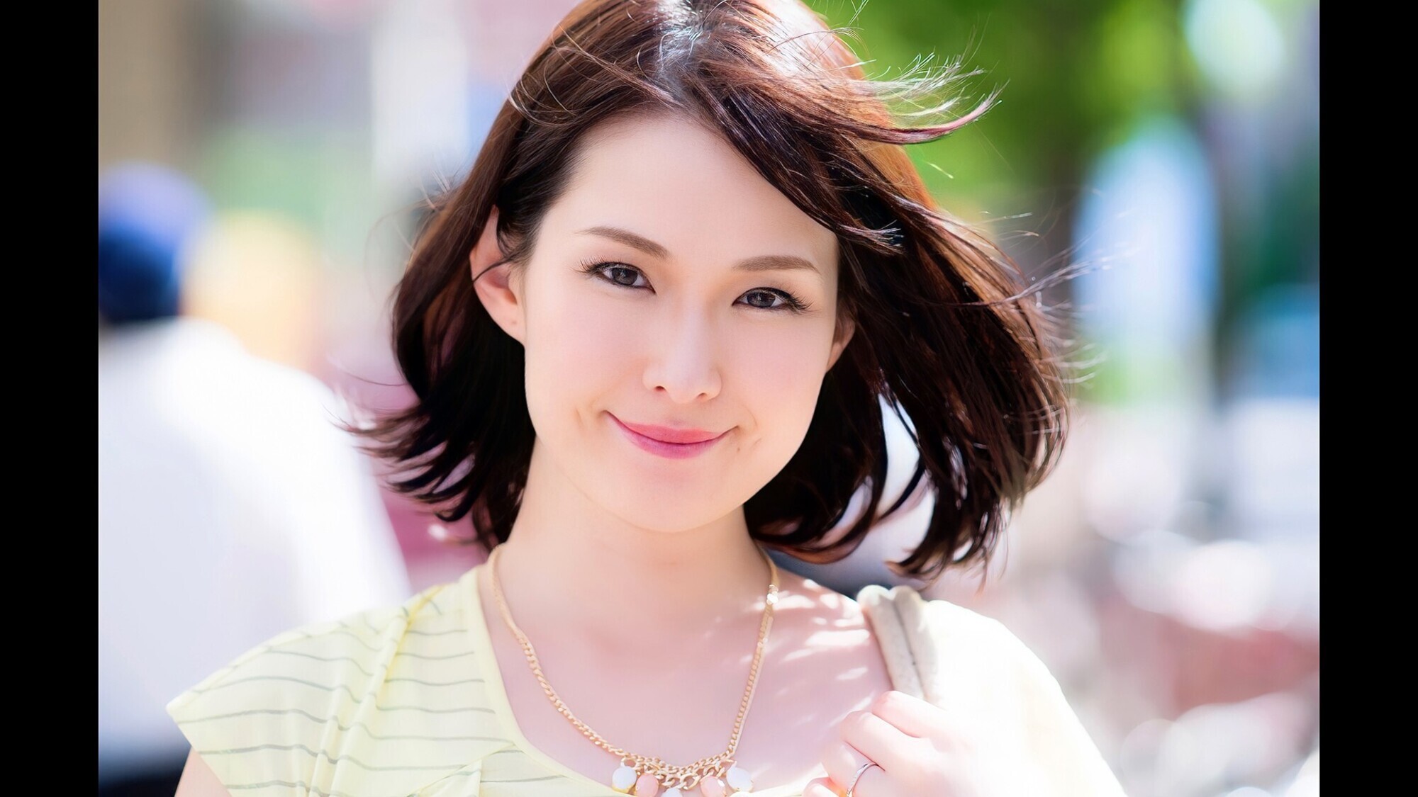 恥ずかしいけど・・・本当は・・・オチ●コ大好きなんです!!発情人妻 6名 厳選奥様 02 画像1