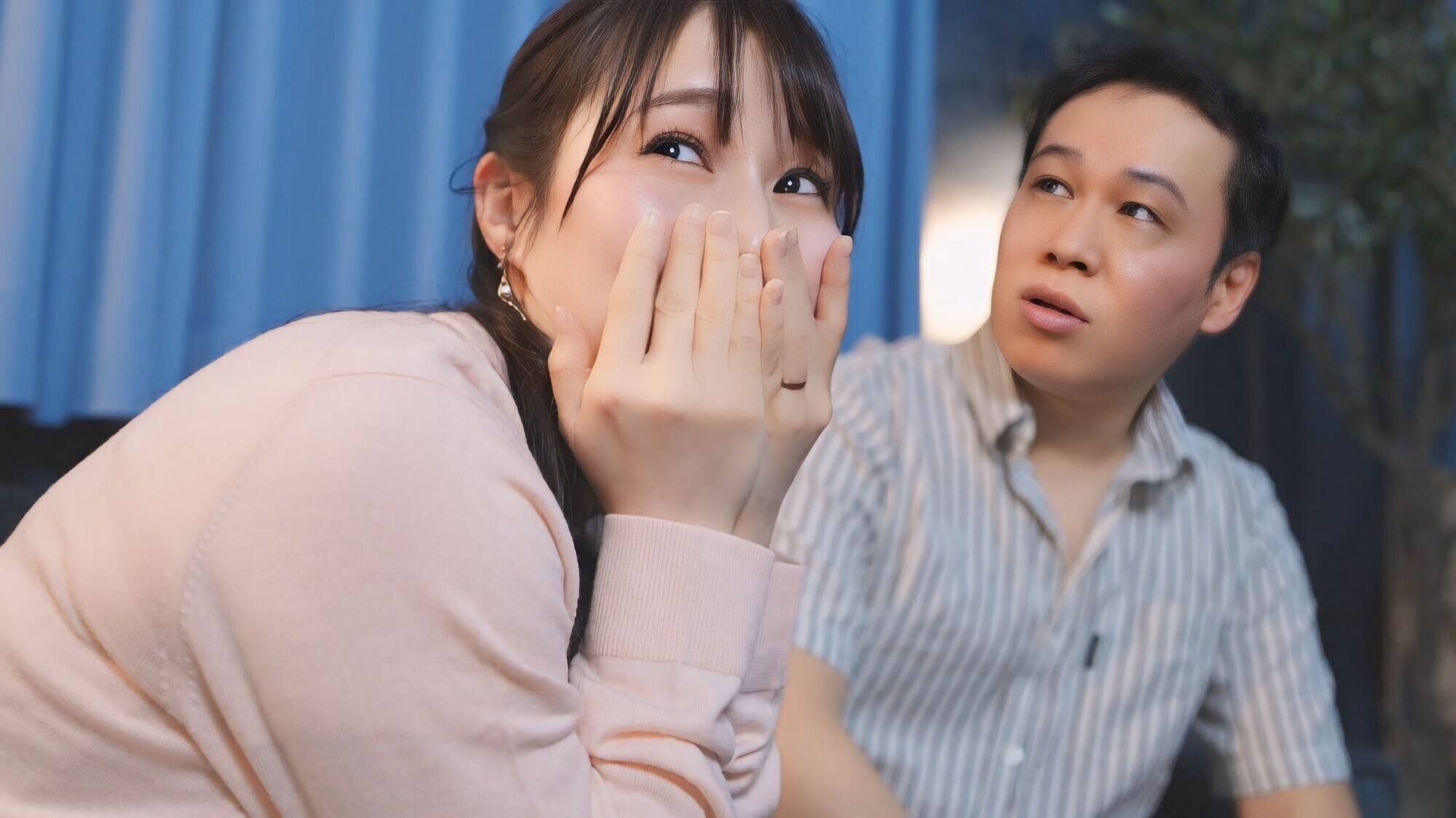 【配信限定 すみれ&しおり編】夫婦交換スワッピング 寝室に消えていく妻と同僚・・・数分後、妻の喘ぎ声が ~一線を超えてしまった夫婦たち~ 画像8