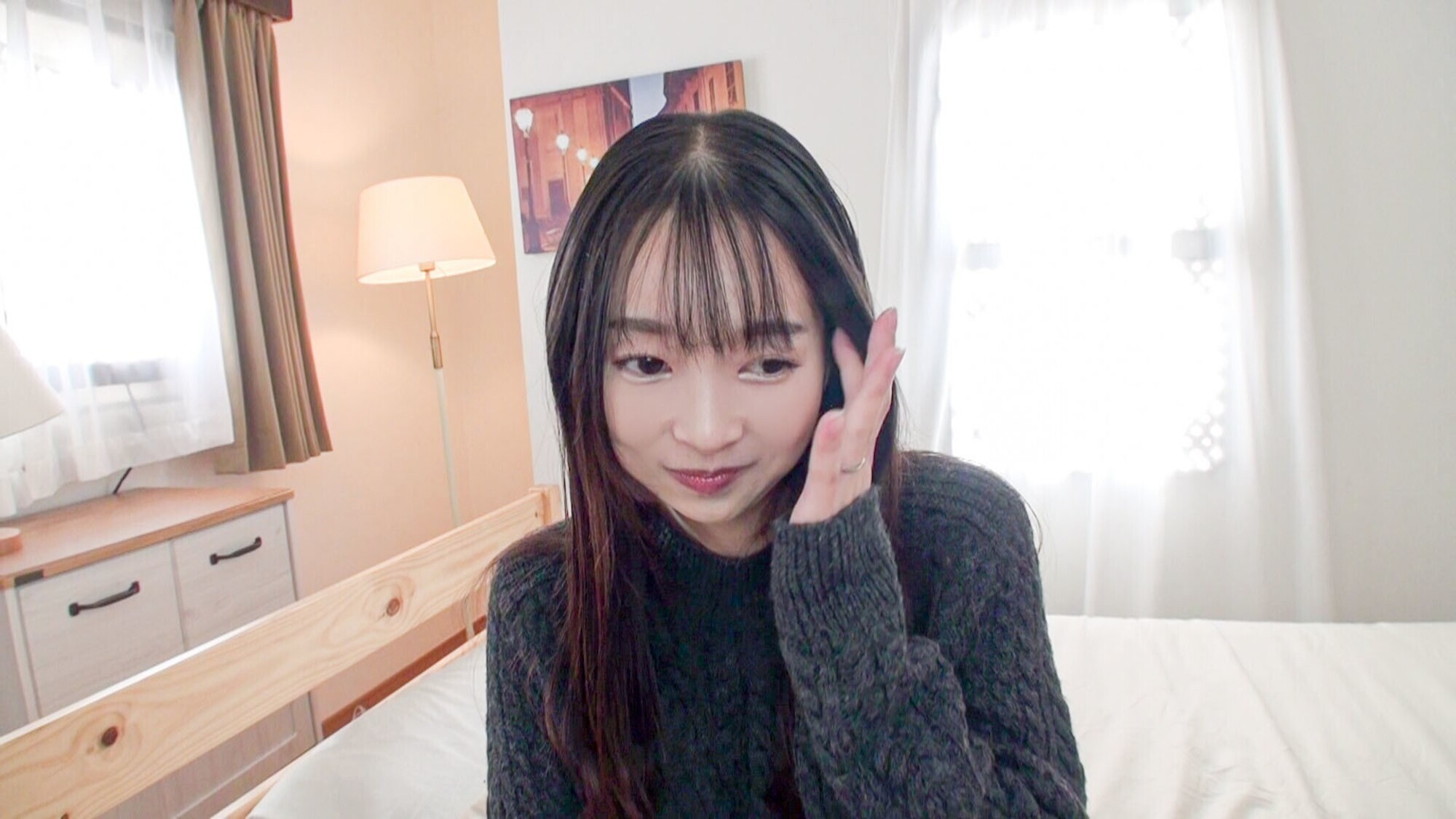SNSでナンパした美人人妻が、旦那以外の身体に興奮してドエロい本性さらけ出しちゃいました! 望月つぼみ 画像2