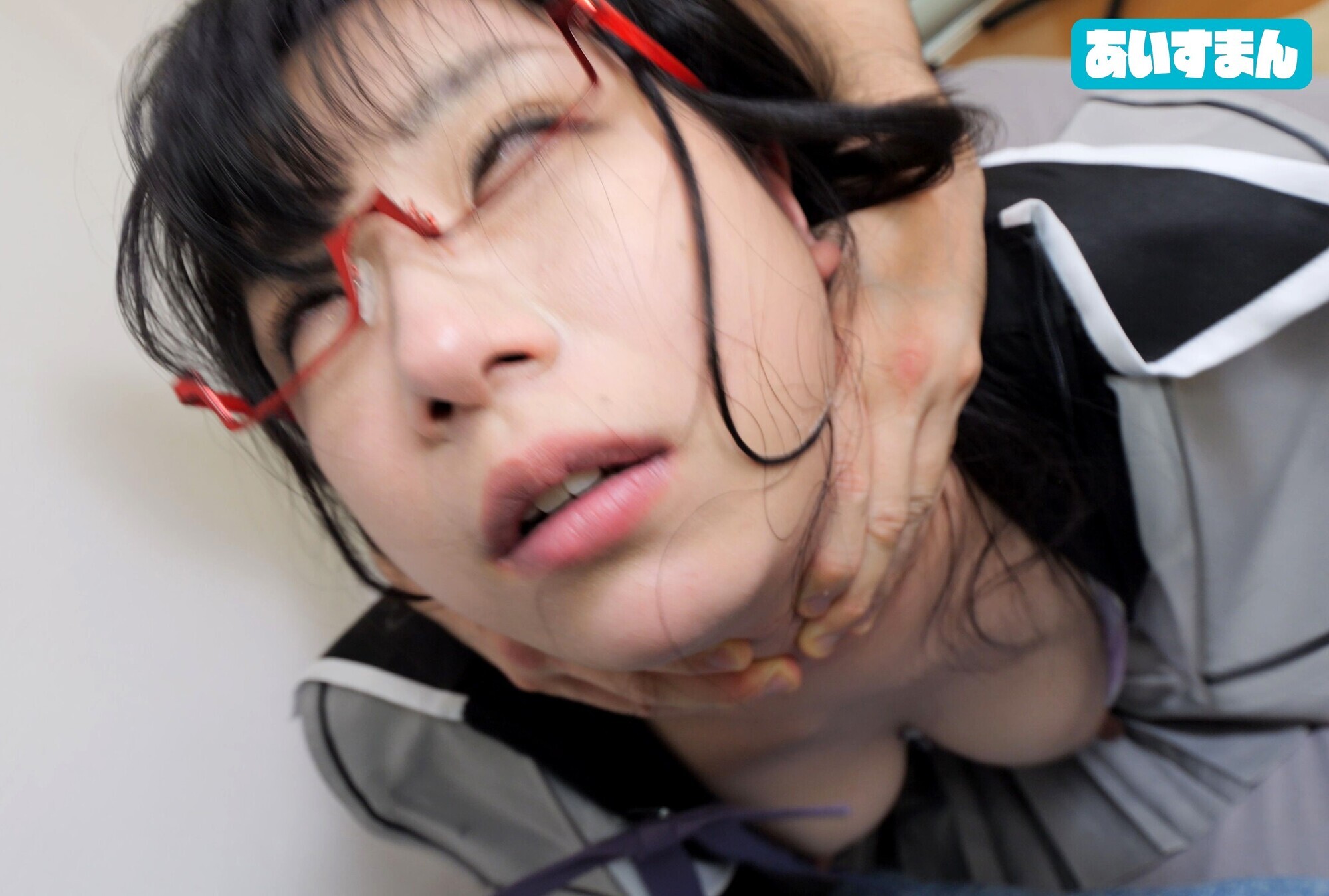 【痙攣イラマチオ】ヘンタイ妄想癖地味陰キャOL26歳。エロコスプレで発情絶頂絶叫アクメ地獄!!喉奥イラマでガチ痙攣激ヤバ中出しキメパコ【ギャップが半端ねぇ・・・!!】 画像14