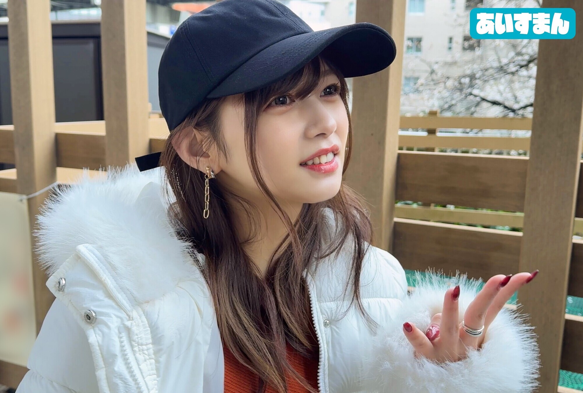 チン凸写メでホイホイ即会い即パコイン〇タグラマーギャルwwデカチン大好きビッチ、ポルチオ鬼連打でぶっ飛びガチイキ変態インフルエンサー ひかりちゃん 27歳 画像3