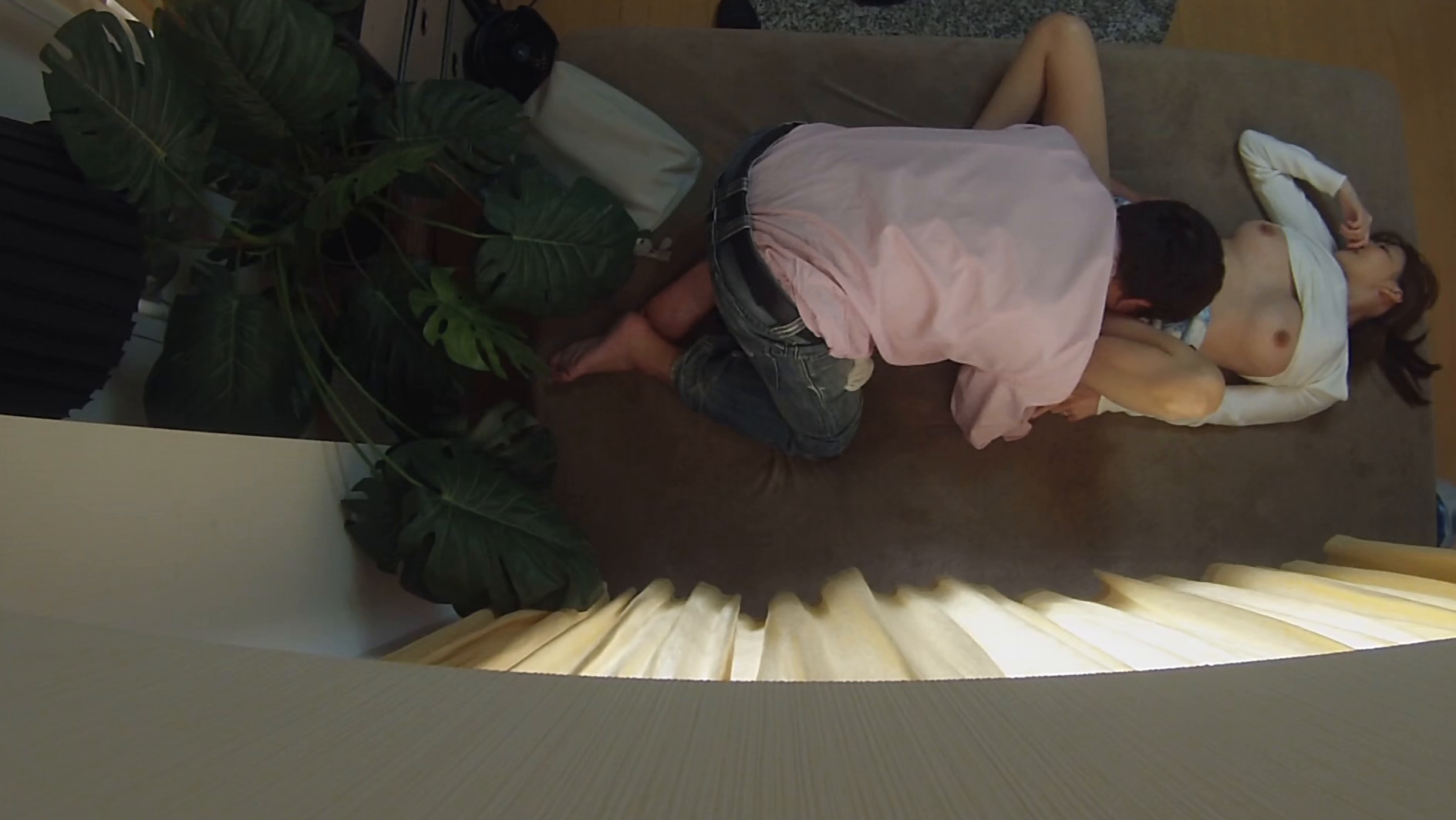 熟妻連れ込みSEX エッチになってる? そんなのお互いさまでしょ(笑) 結局なし崩しでヤっちゃいます。 画像7