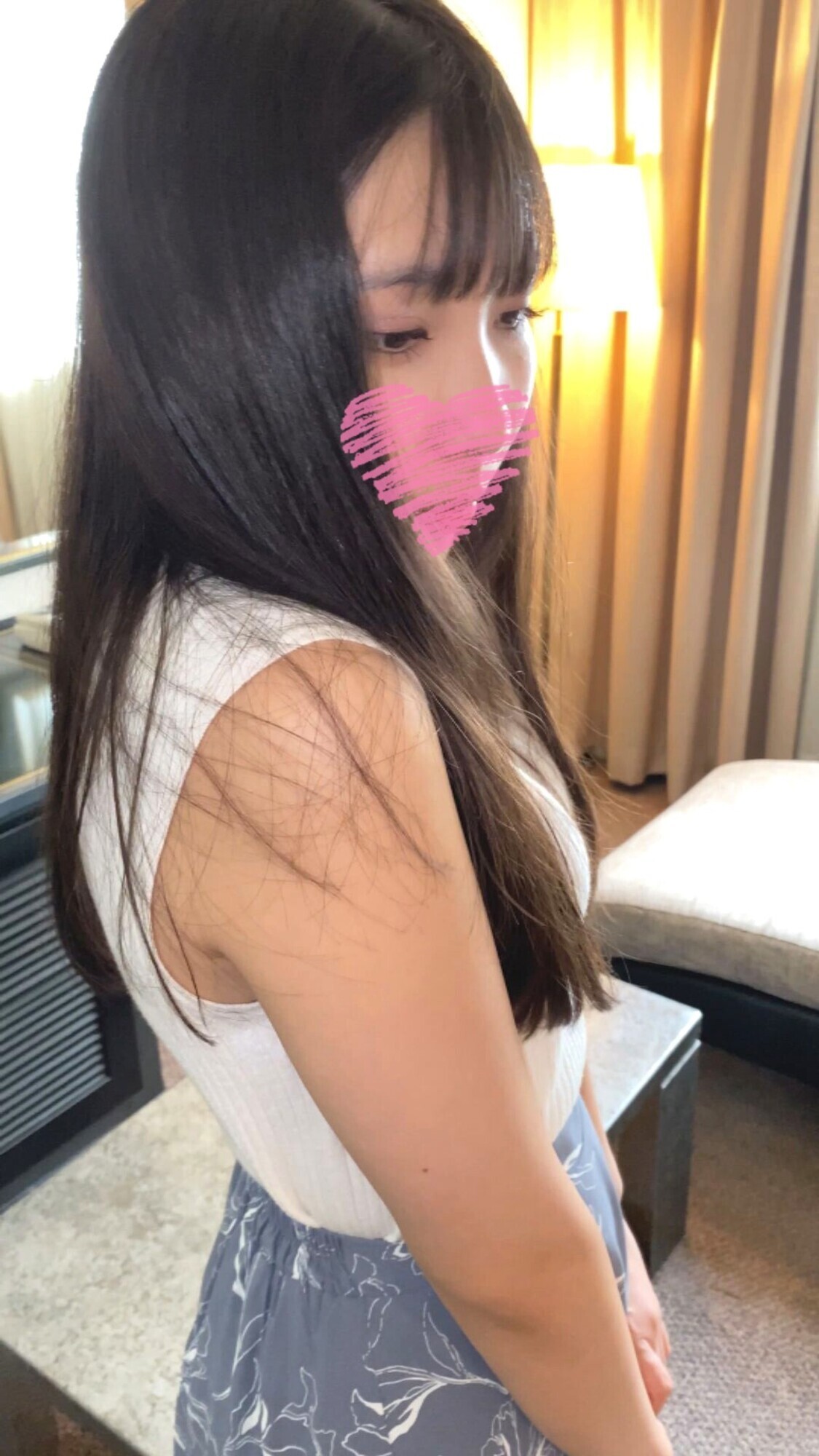 出会い系アプリで知り合ったJD。ピルを飲み忘れた前髪ぱっつんの極上美少女に連続中出し 画像1