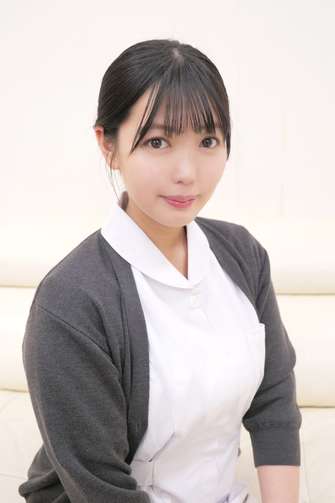 とっても優しい天使みたいなナースさんにED男子のオナニーの介抱してもらいました!!可愛いすぎる裸体にズル剥けギン勃ちしたチ◯ポを白衣の奥にズブリ!金玉が空になるまで何度も中に出させてもらいました! 画像6