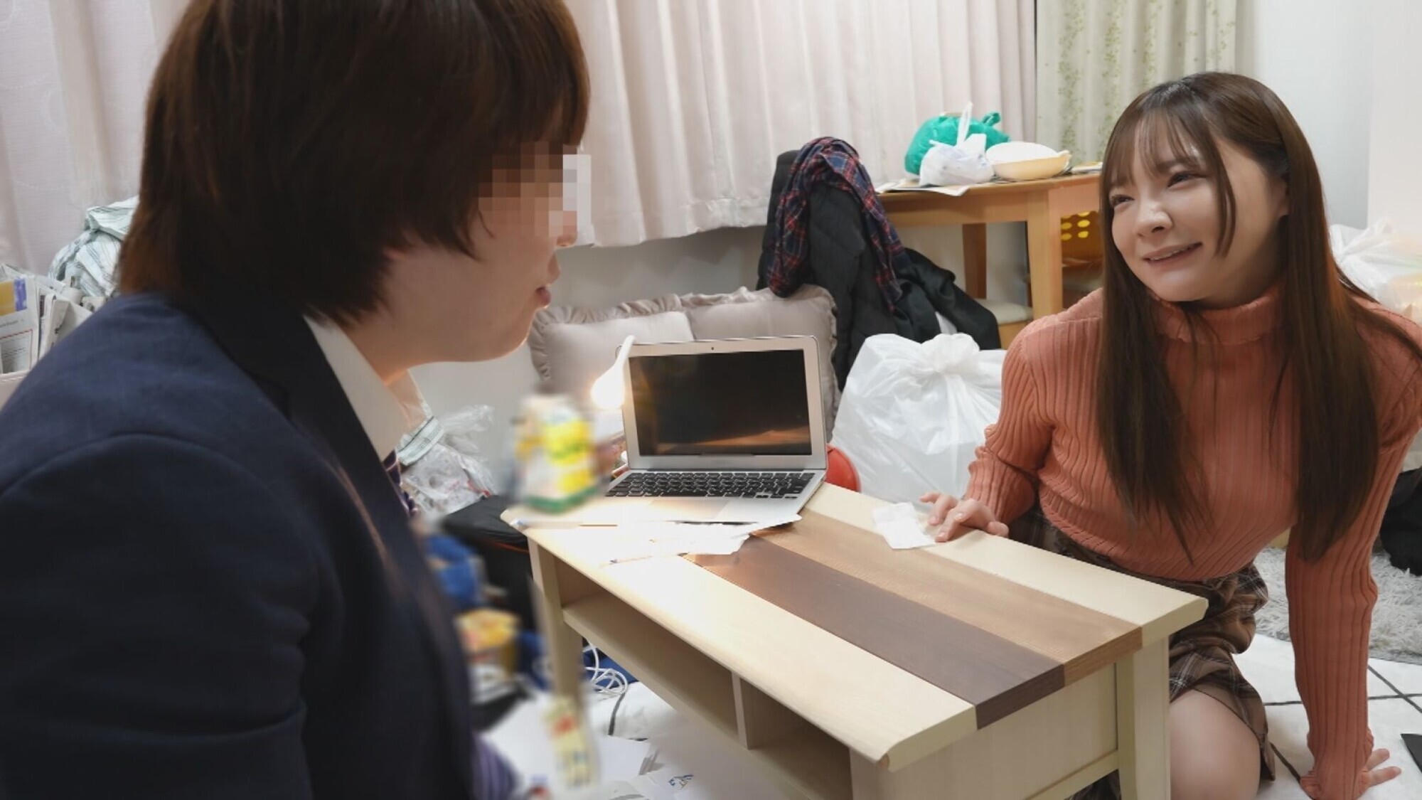 地元を離れて就職した会社は超ブラック！メンブレ寸前の限界社畜の家に来たのは年上の幼馴染「昔みたいにいっぱい甘えていいんだよ」励まし甘やかしご褒美中出しSEX 一条みお 画像1
