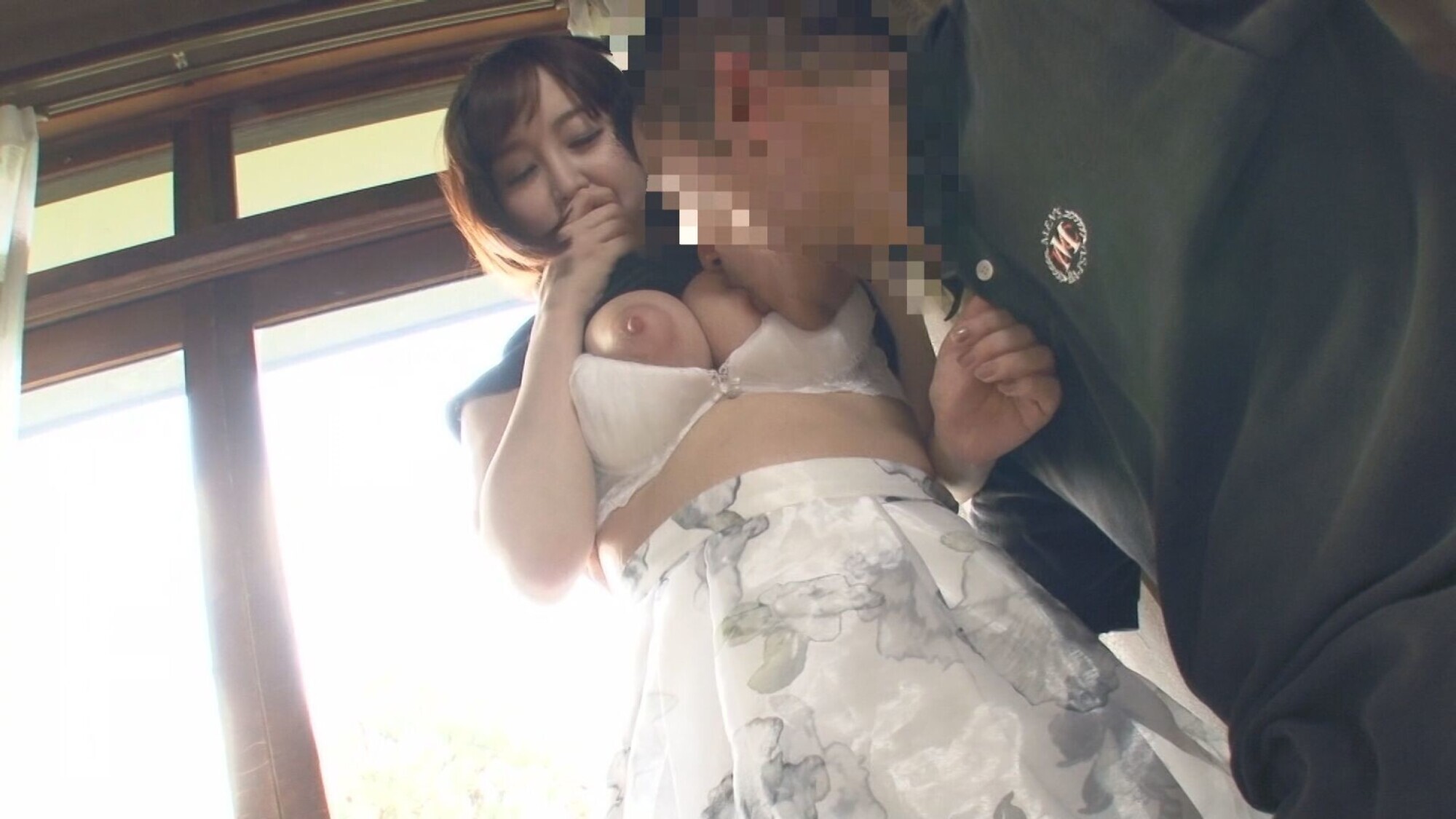 欲情不倫妻 旅先の温泉でイカされ続ける 篠田ゆう 4枚目