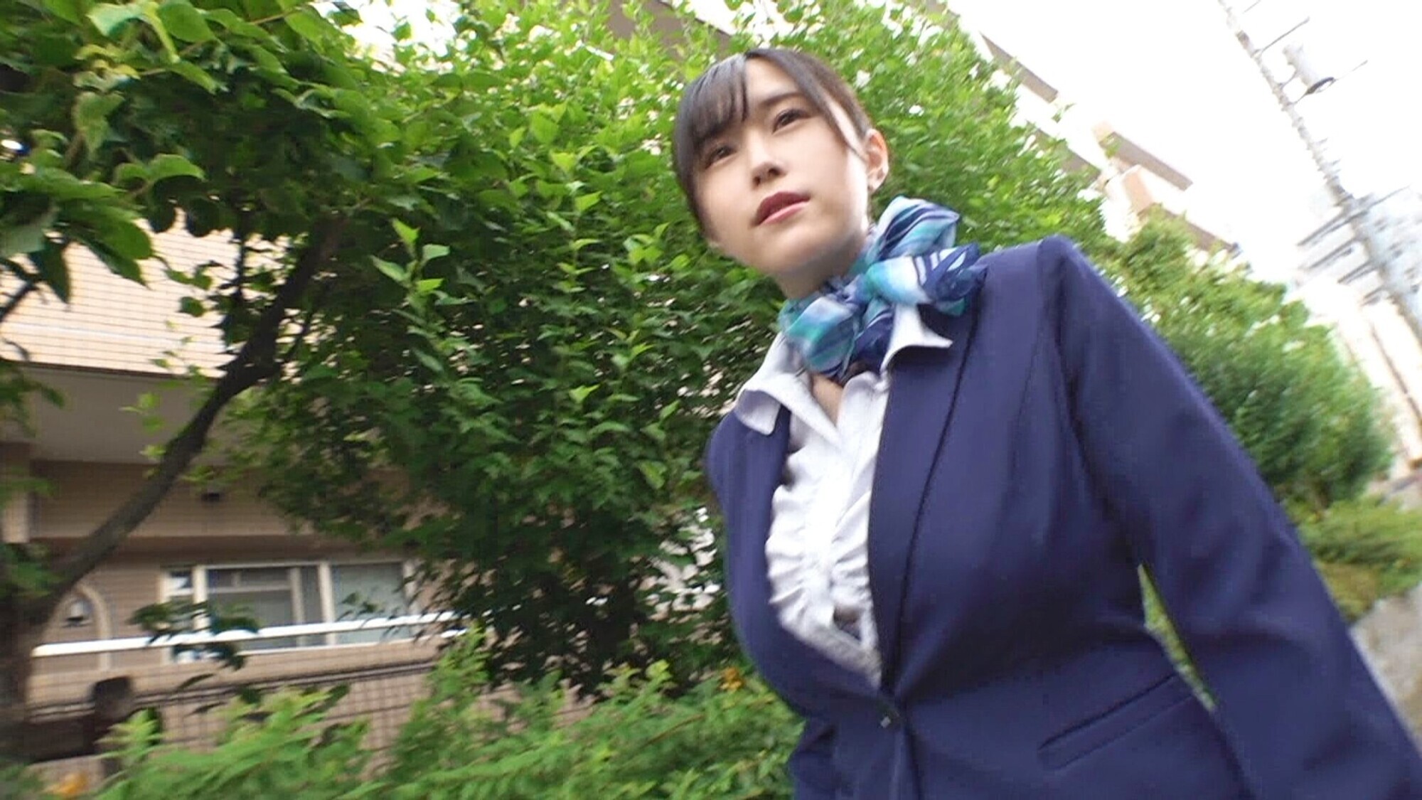 黒パンスト美脚CA限定！固定型リモコンローターONのまま黒パンスト足コキでイカせ対決 自分より先にイカせられたら高額賞金ゲット！失敗したら絶倫巨根と生ハメ中出しの罰ゲームアクシデントが待っている！ 雨宮ひびき 画像10