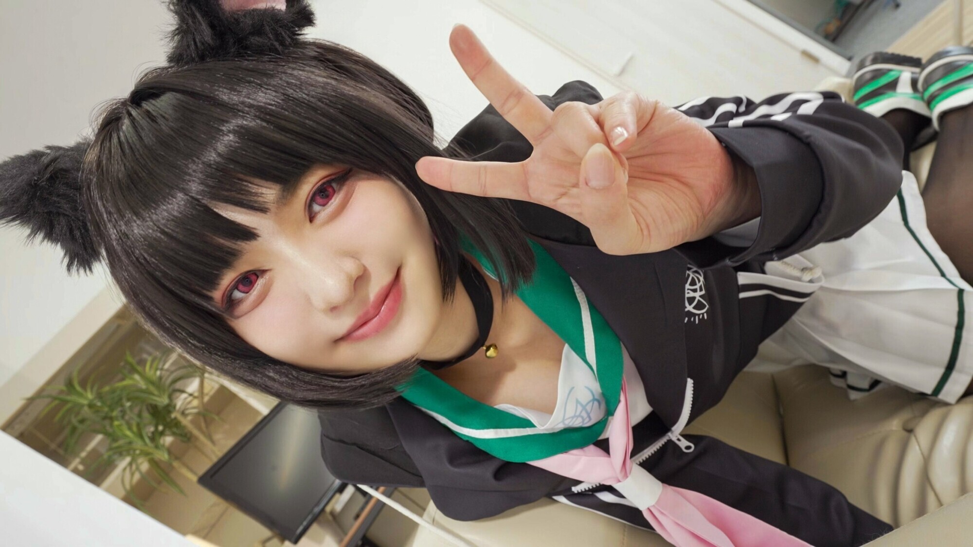 上京アイドル候補生・個撮おじさんと最悪の撮影会。暴走カメコに欲望をぶつけられ、絶頂の果てに性処理契約・・・。 9枚目