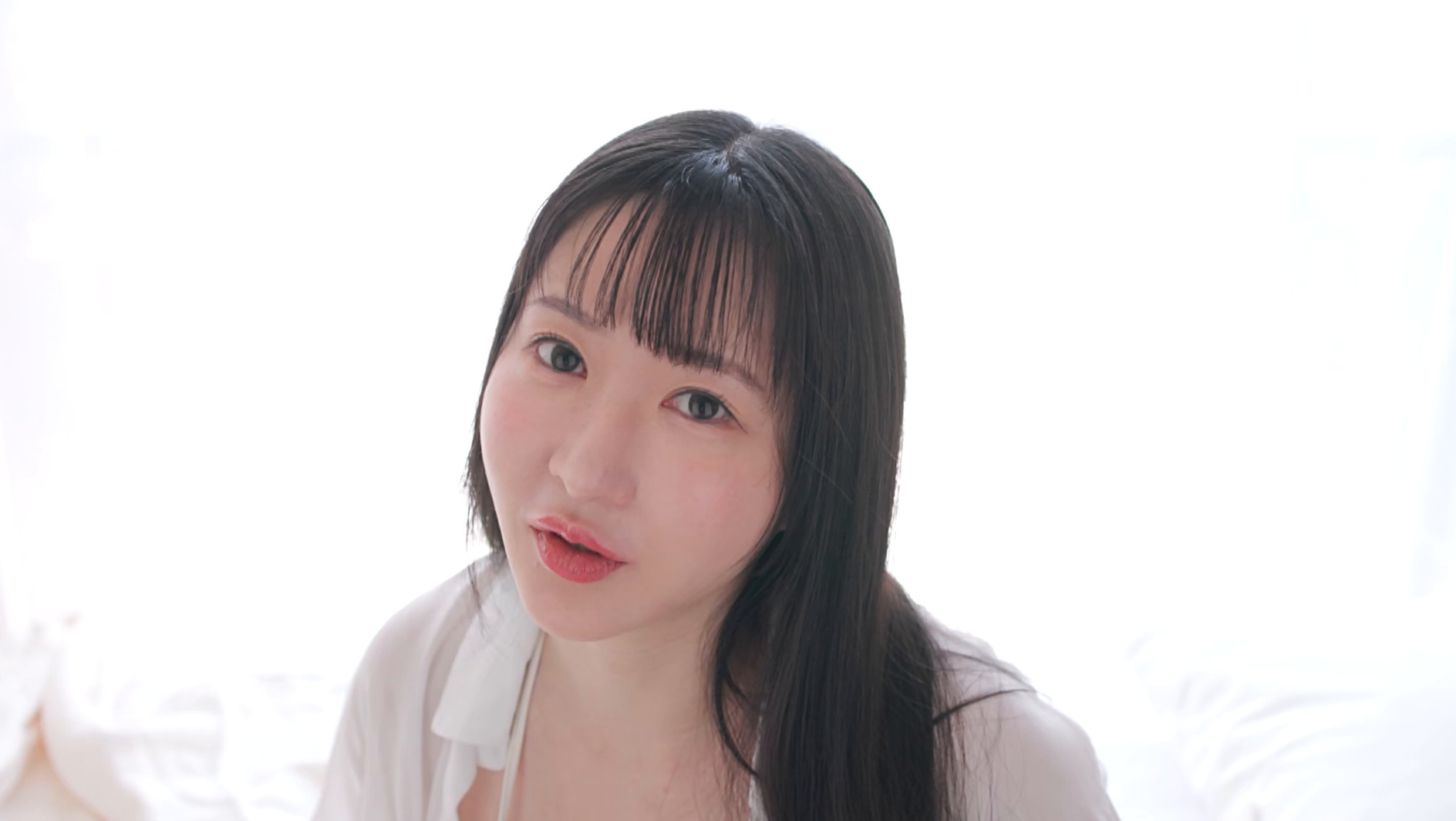 ハメられたKcup 雨宮留菜 画像1