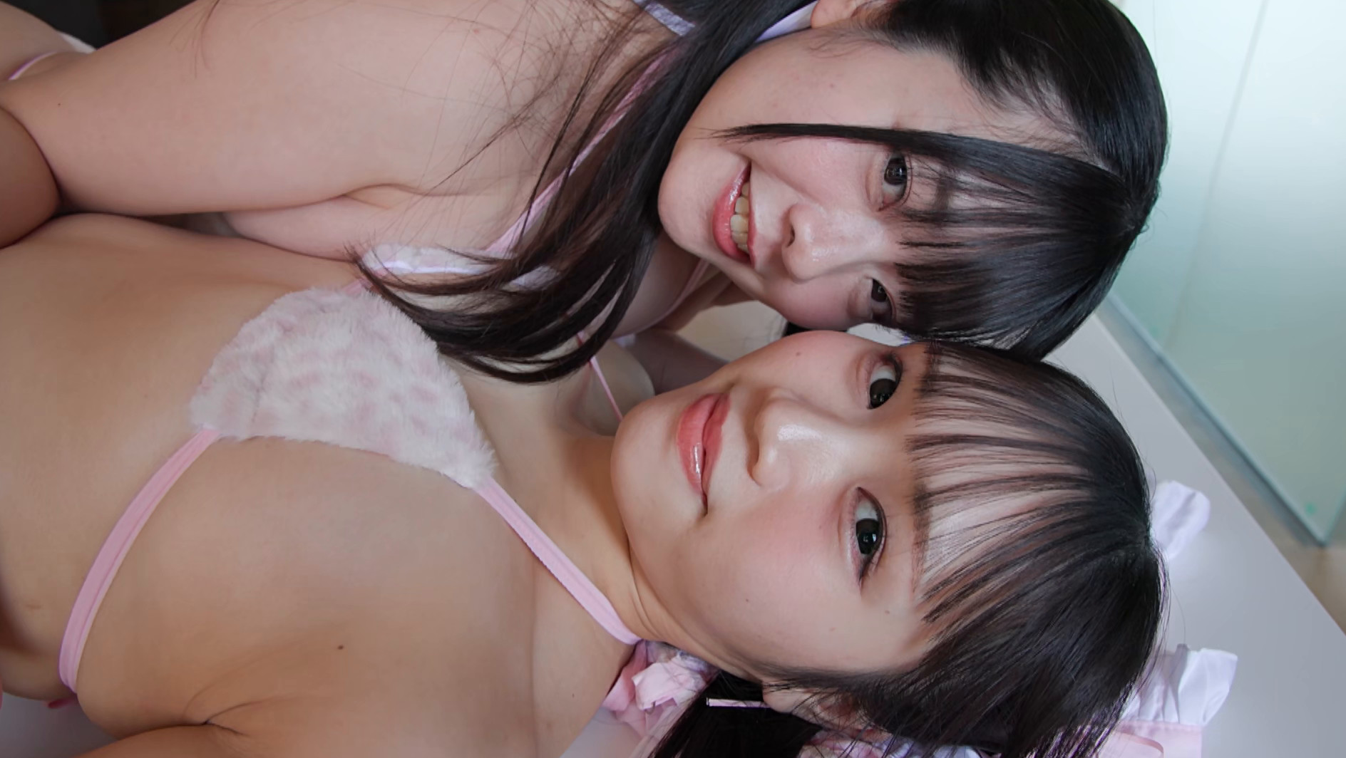 グラビアアイドル 二人の距離 松下ひめの 柚月彩那 サンプル画像 6